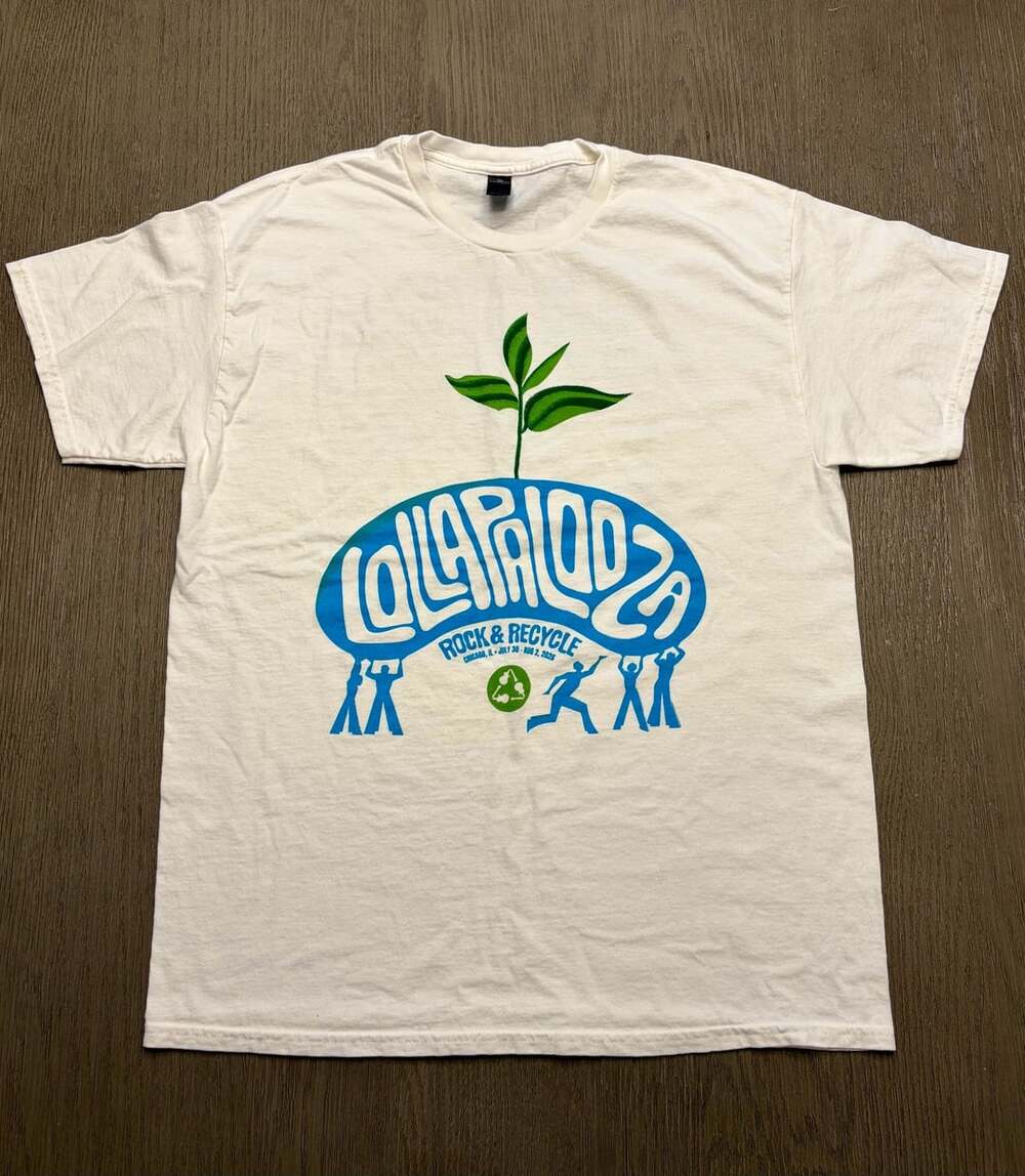 Lollapalooza 2026 Rock & Recycle T-Shirt Large Chicago Festival Graphic Tee